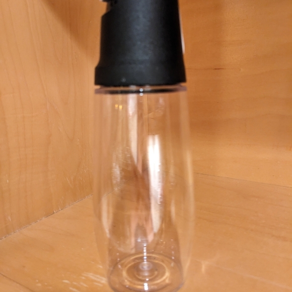 Tupperware 9149 Tilt-n-Serve 11oz dispenser oil vinegar clear acrylic easy pour - Picture 4 of 4